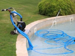  Pool Cleaning Service